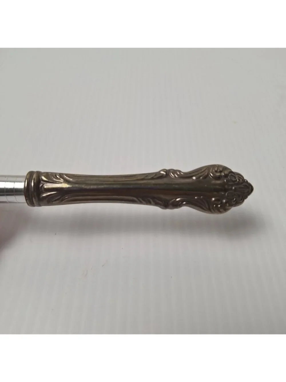 ANTIQUE VICTORIAN VANITY SILVER PLATED MAKEUP/POWDER BRUSH ORNATE HANDLE